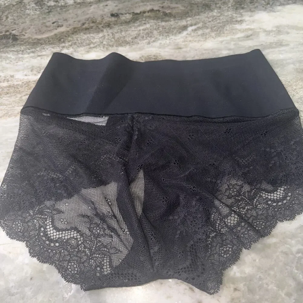SPANX Undie-tectable Lace Hi-Hipster Panty Very Black NEW Small (AN3)